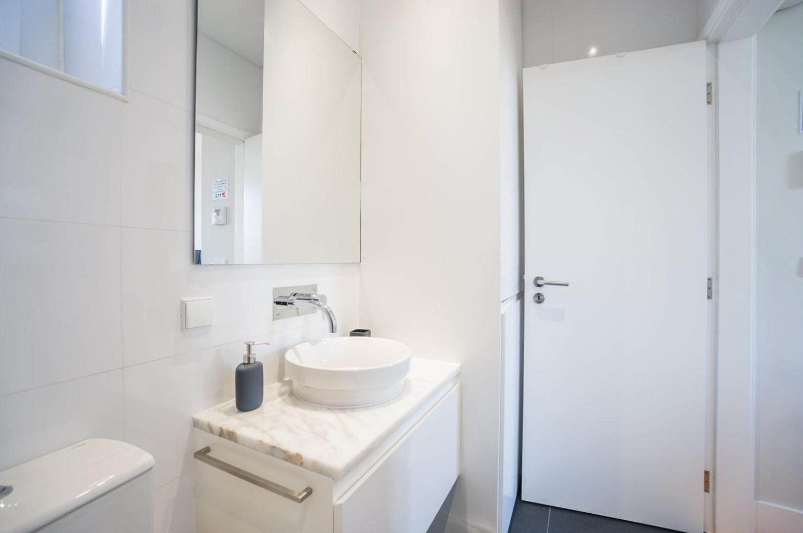Apartment Guestready - Chic And Vibrant Near Anjos